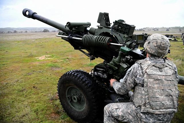 Το πανίσχυρο M119 Howitzer – Το όπλο των Αμερικανών αλεξιπτωτιστών που ισοπεδώνει τους εχθρούς (Βίντεο)